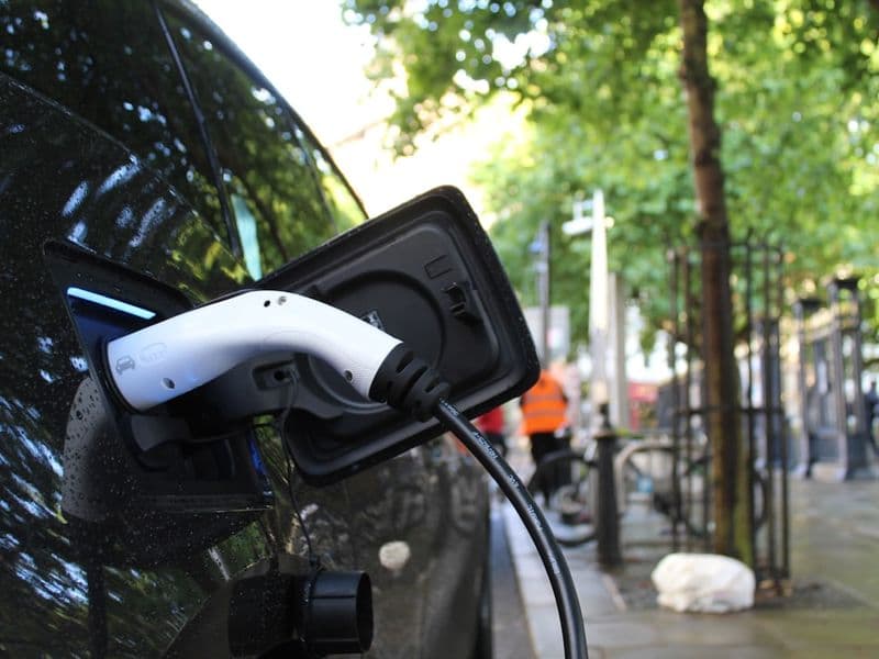 GoCab Deploys 100 Electric Vehicles on Yango in Abidjan